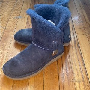 Blue Uggs with Ugg Chain